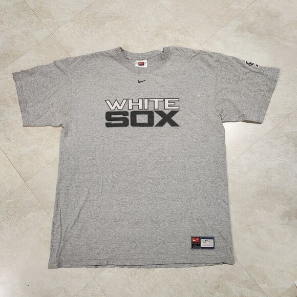 VTG 90s Y2K NIKE White Sox Mens L Large Center Swoosh Check MLB Baseball T Shirt - Picture 3 of 15